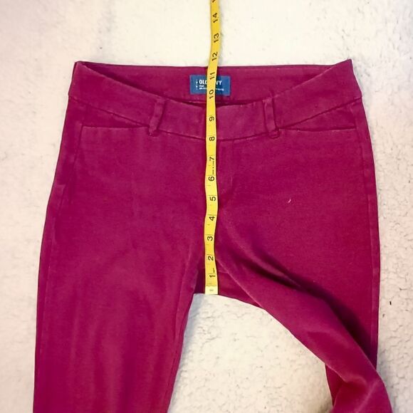 Old Navy Pixie Mid rise Burgundy pants Size 4R - Picture 6 of 9